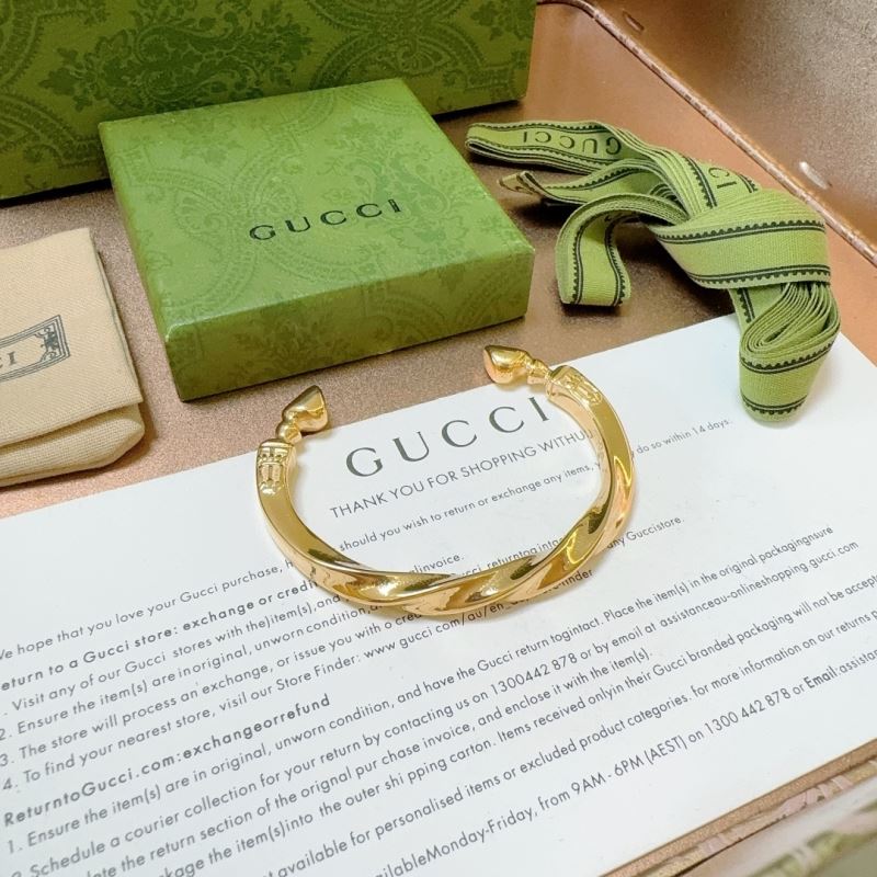 Gvc*1 bracelets